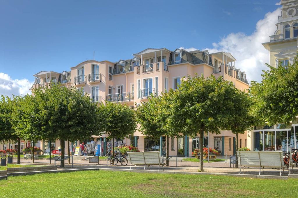 Seetelhotel Ostseeresidenz Ahlbeck Heringsdorf Zewnętrze zdjęcie